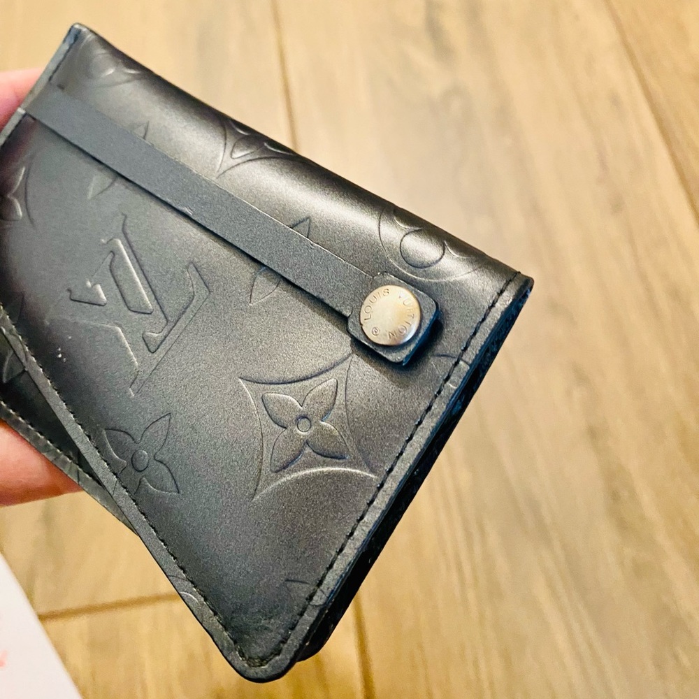 EUC Vintage Louis Vuitton Matte Charcoal Gray Monogram Clochette PM Key Case - Picture 7 of 17